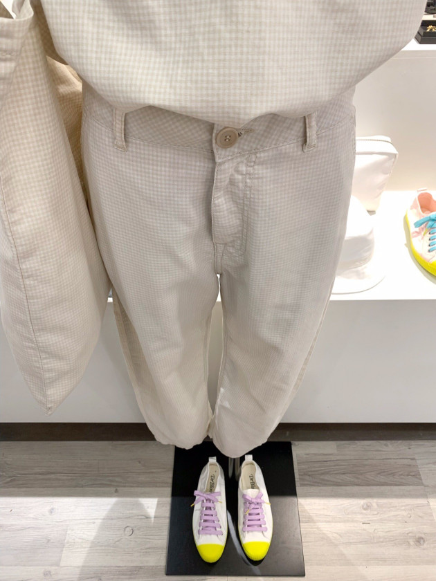 pantalón vichy ecru