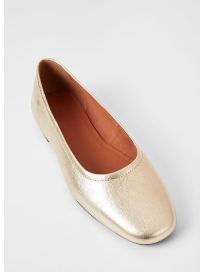 bailarina dorada suave