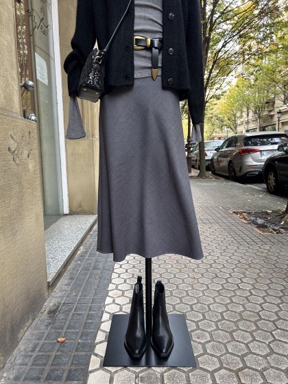 Falda gris lana fría