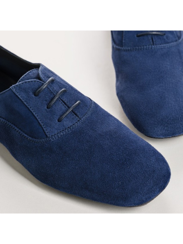 Blucher ante azul
