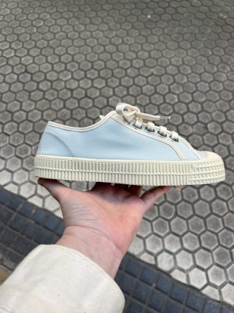 Zapatilla impermeable azulita 2