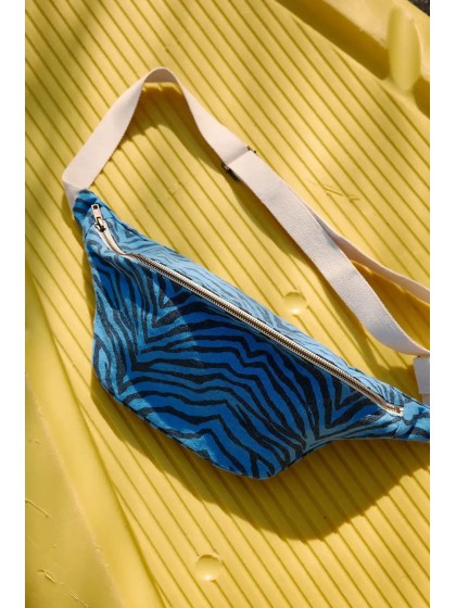 Riñonera cebra azul