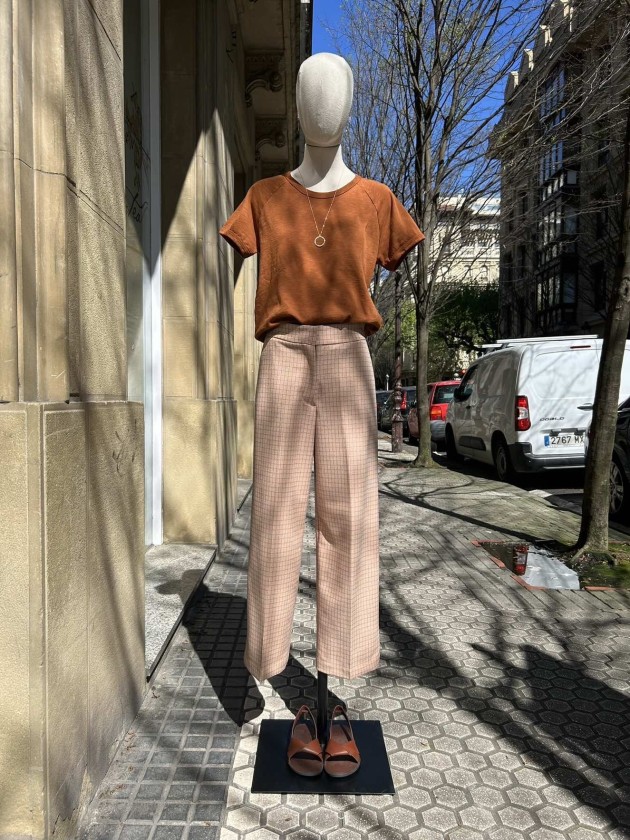 Pantalón cuadritos teja