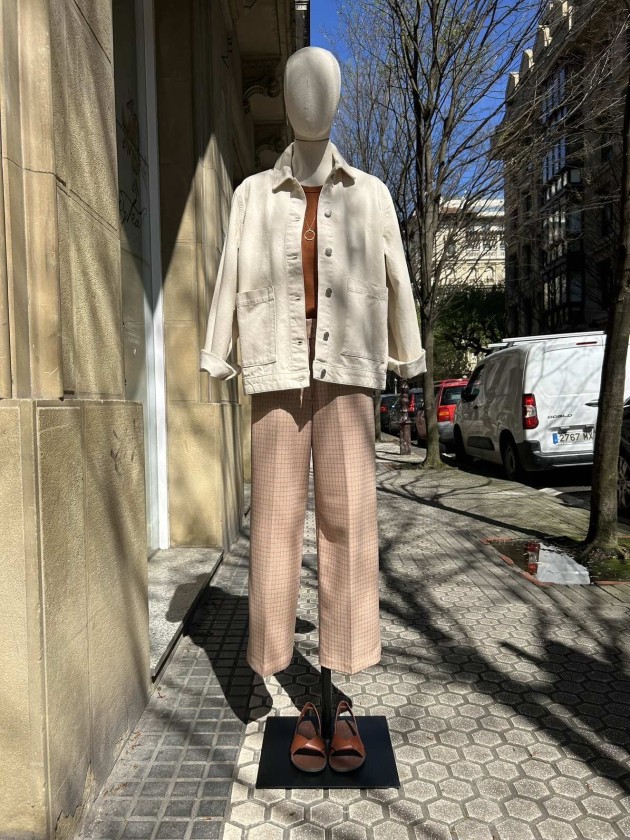 Pantalón cuadritos teja