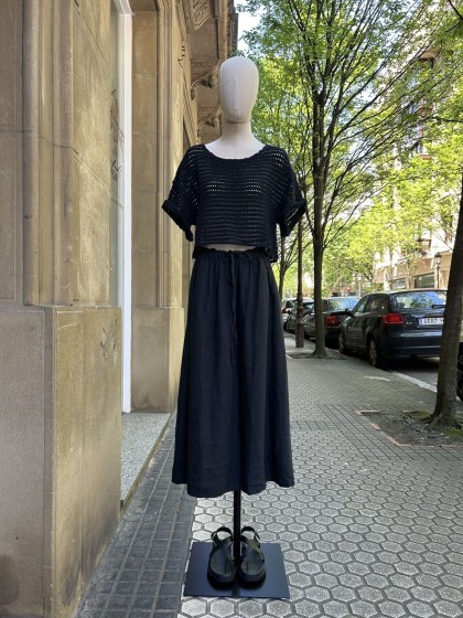 Falda lino negra