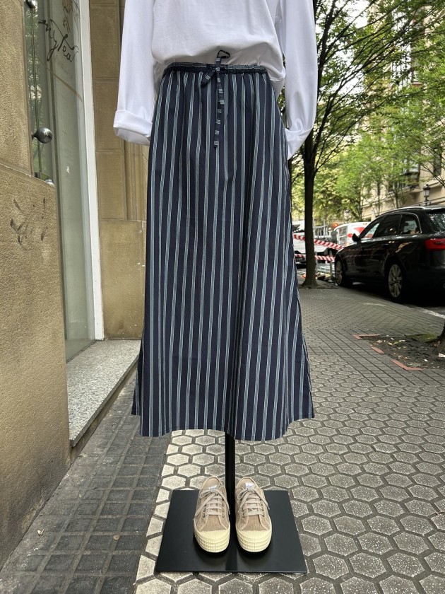 Falda rayas azules