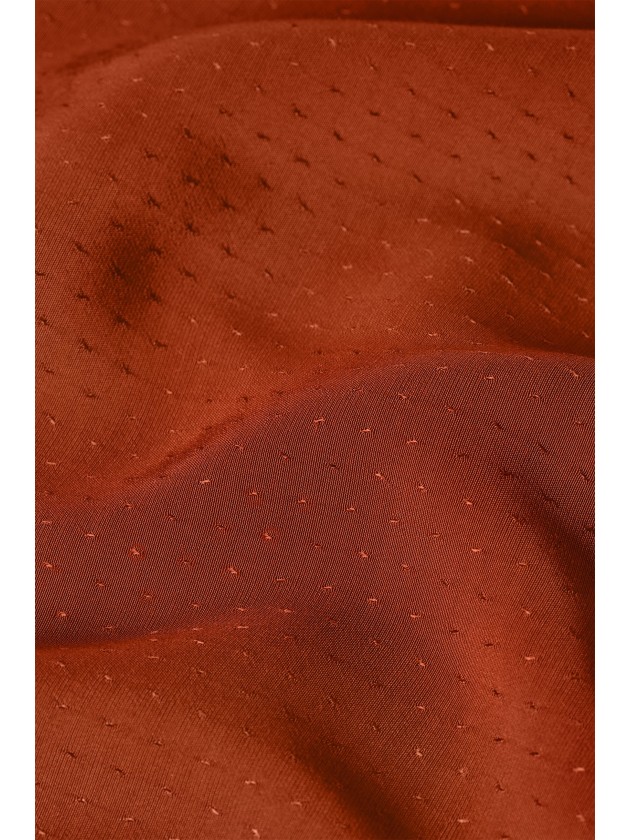 Camisa ribete dorado