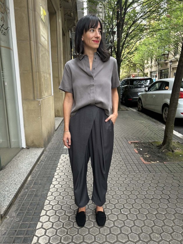 Pantalón anika gris