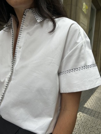 Camisa con pespunte 2