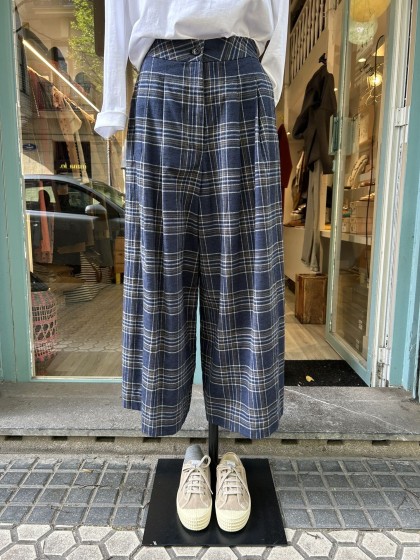 Pantalón palazzo cuadros