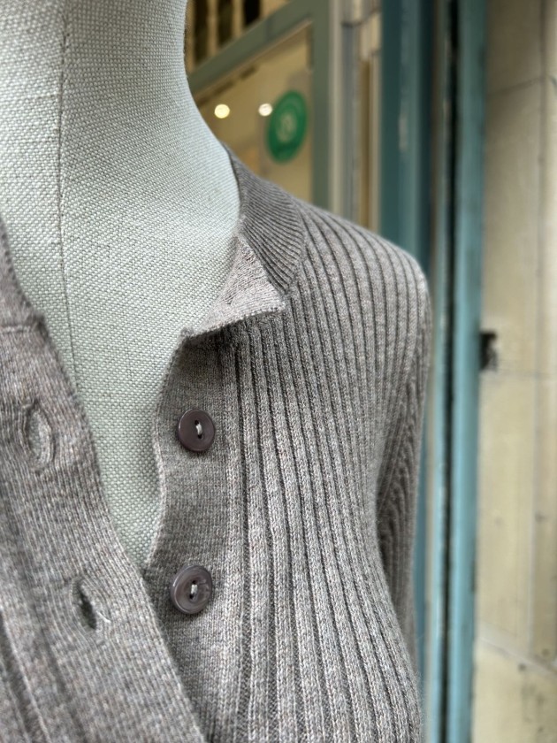 Jersey canalé piedra