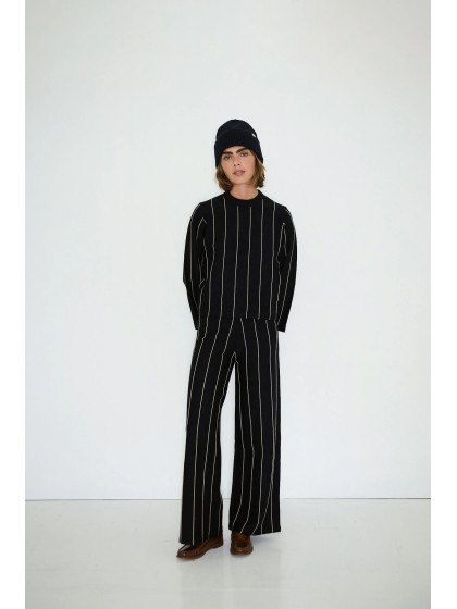 Pantalón de punto a rayas