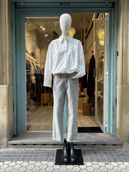 Camisa oversize flores