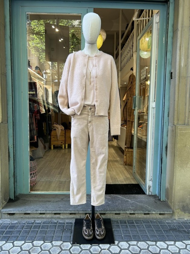 Cárdigan rosa empolvado