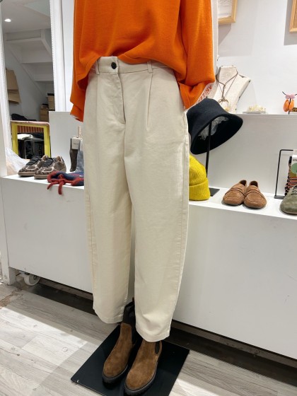 Pantalón barrel crudo