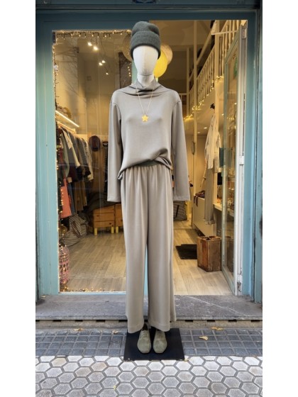 Pantalón modal verde