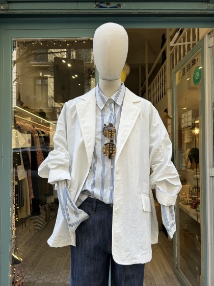 Americana oversize blanca