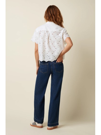 Camisa bordada blanca