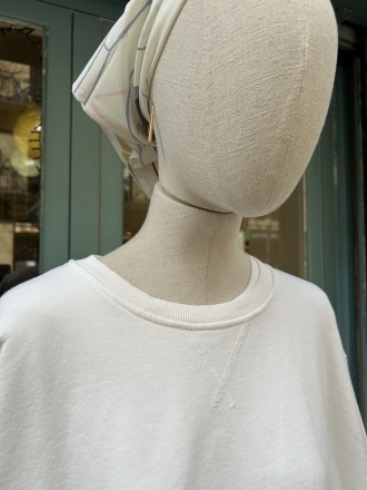 Sudadera blanca lavada 2