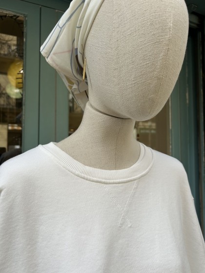 Sudadera blanca lavada