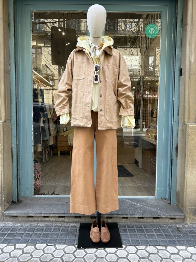 Chaqueta cargo beige