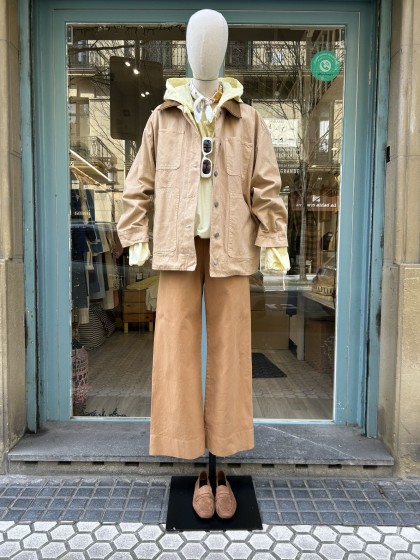 Chaqueta cargo beige